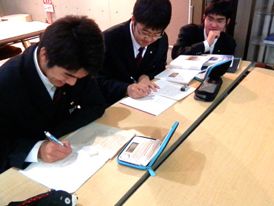 2010426-23.jpg