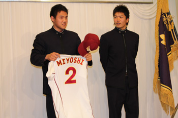 201112121-2.JPG