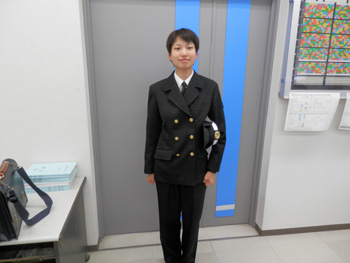 九州国際大学付属高等学校｜トピックス：なかなか見る機会のない制服です！