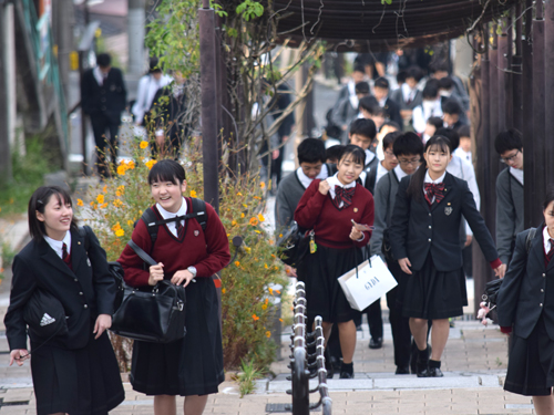 質問の回答 第４回ｏｓ 九州国際大学付属高等学校